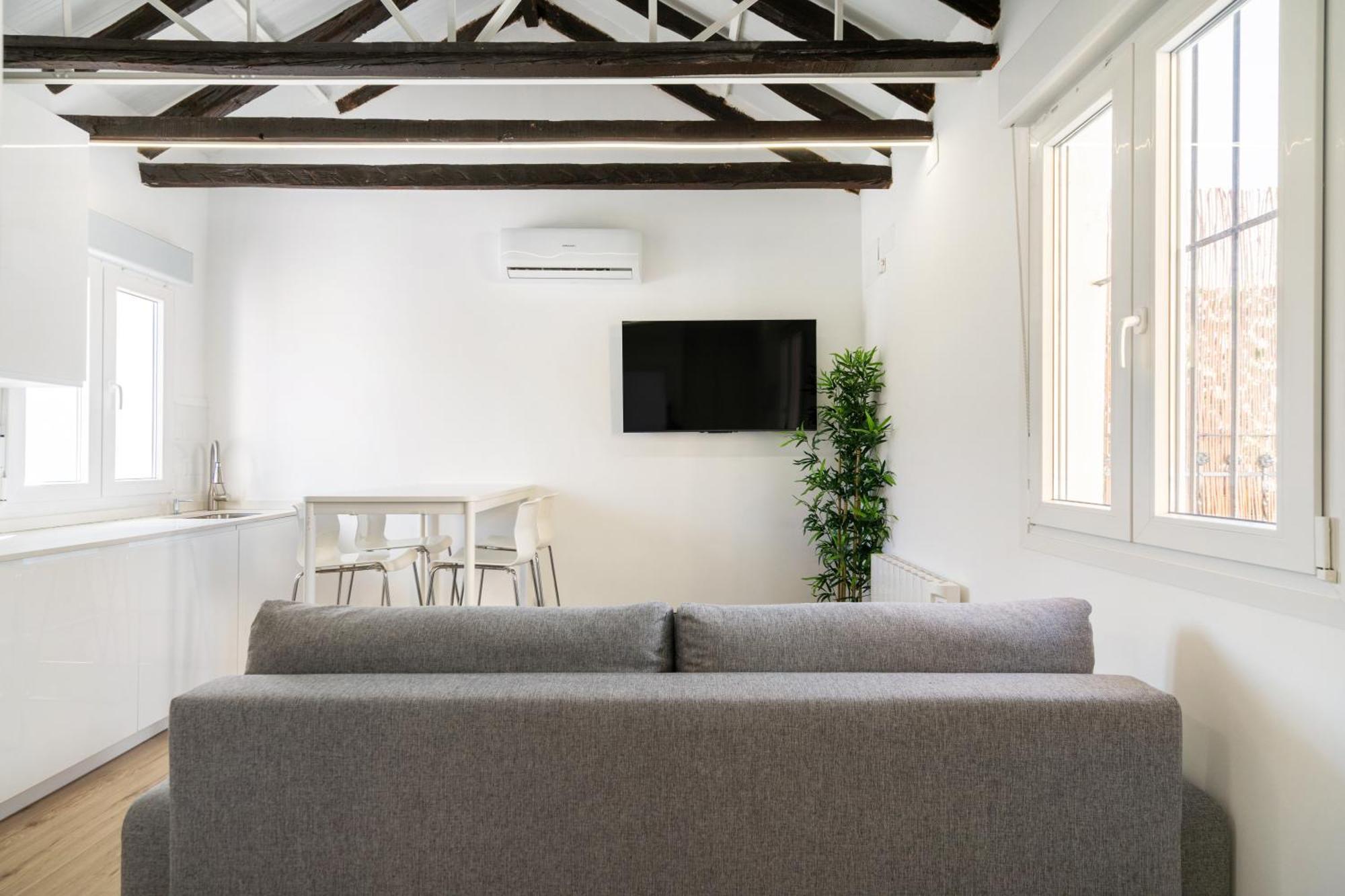 Apartamentos En La Avda De La Albufera Alquiler Temporal 马德里 外观 照片